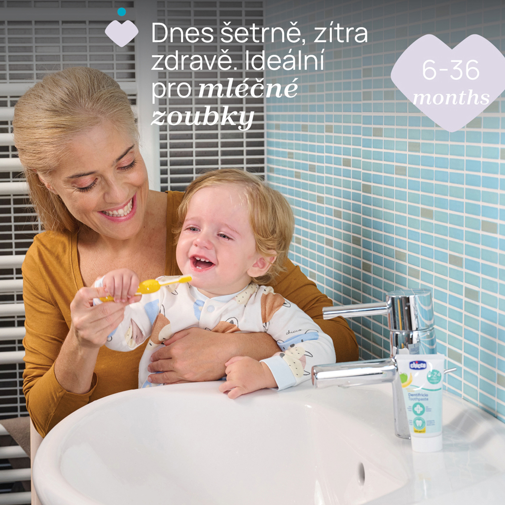 CHICCO Set zubná kefka a pasta v puzdre Always smiling Lilac, 6m+