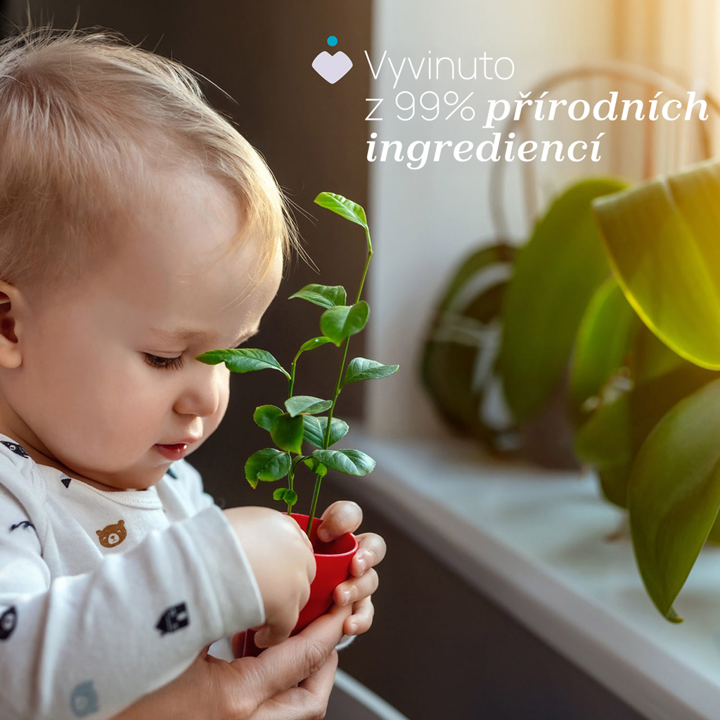 CHICCO Púder detský Baby Moments s kaolínom a kukuričným škrobom 99% prírodných zložiek, 130 g