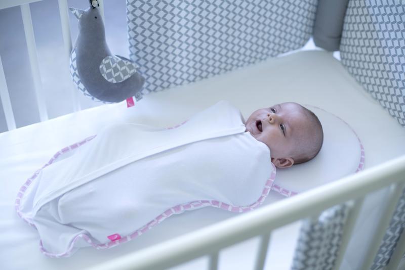 MOTHERHOOD Vankúšik ergonomický stabilizačný pre novorodencov Pink Classics 0-6m