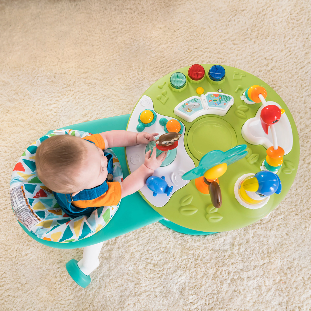 BRIGHT STARTS Aktívne centrum 2v1 Tropic Cool™ 6m+ do 11kg