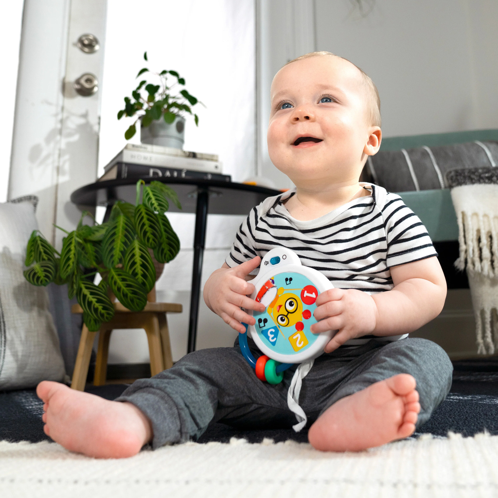 BABY EINSTEIN Hračka hudobná bubon Tiny Tempo™ 3m+
