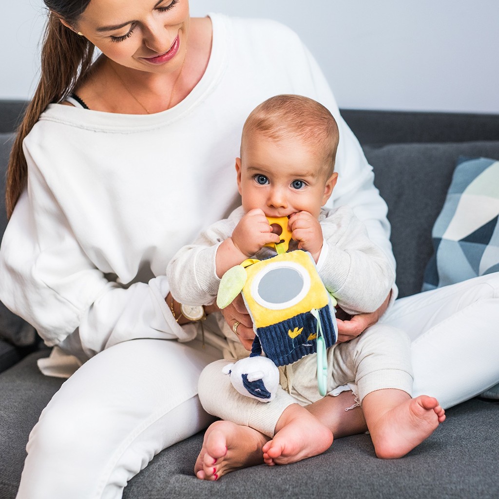 BABYONO Hračka edukačná kocka na C krúžku Woodland, 0m+