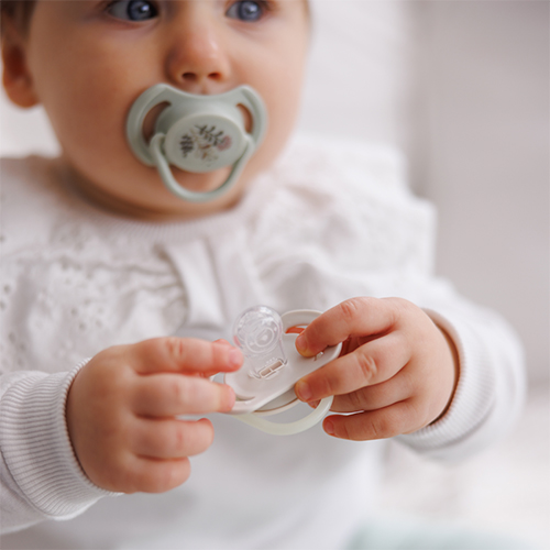 BABYONO Dudlíky silikonové symetrické 6-18m, 2 ks