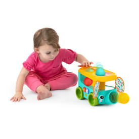 BRIGHT STARTS Autíčko vkladacie s loptičkami Pop & Roll Safari Bus™ 6m+