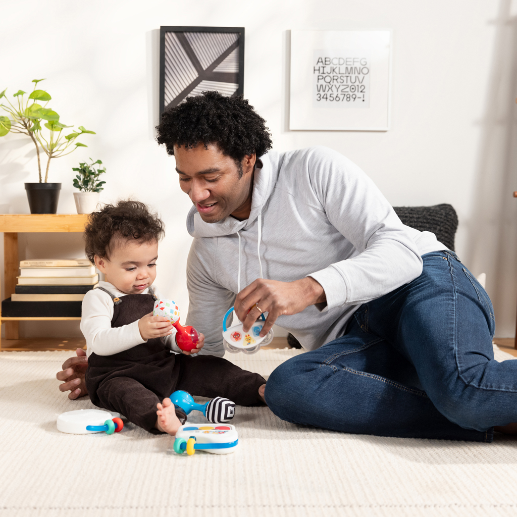 BABY EINSTEIN Hračka hrkálka Shake & Groove™ 2ks, 3m+
