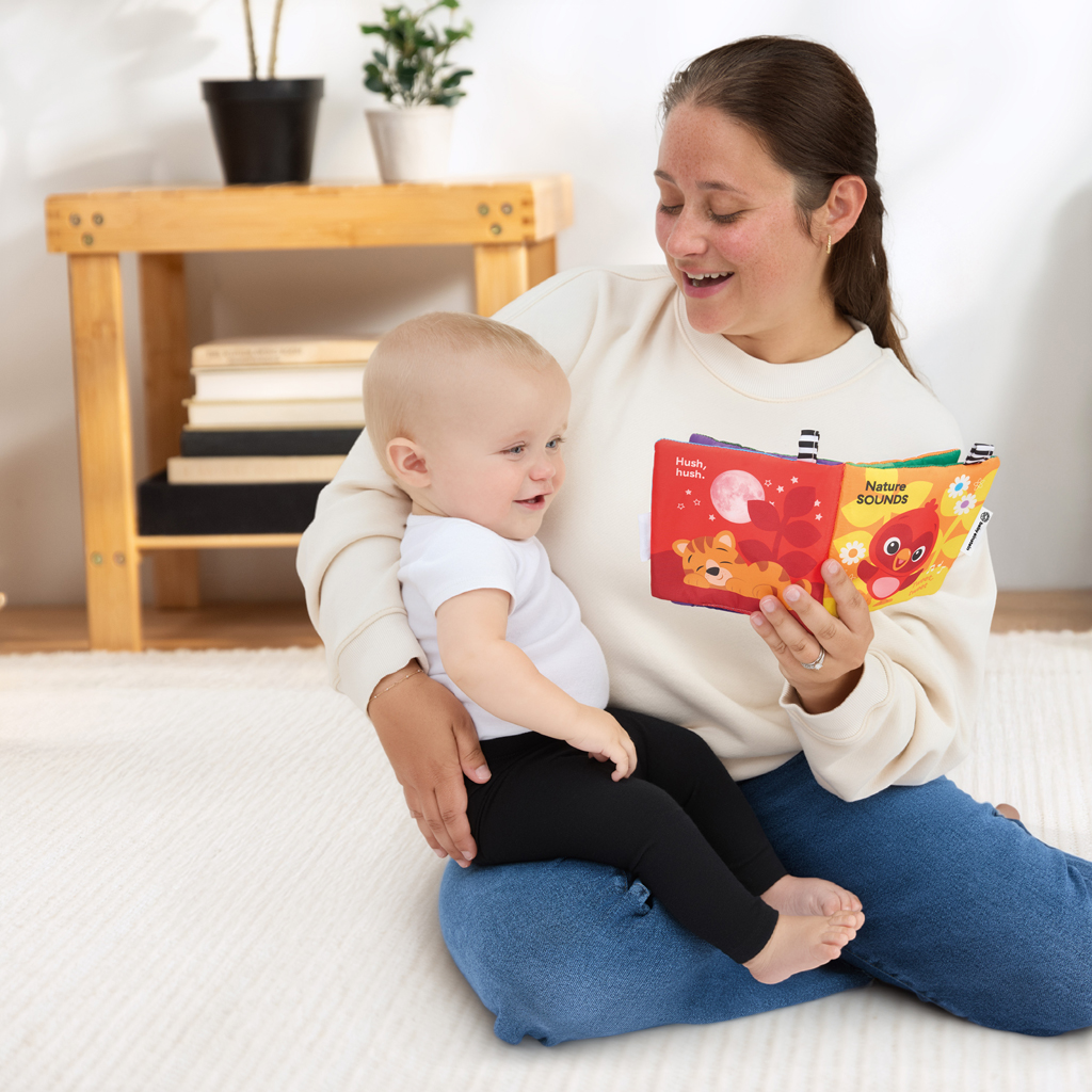 BABY EINSTEIN Kniha plná aktivít multisenzorická Nature Sounds™, 0m+