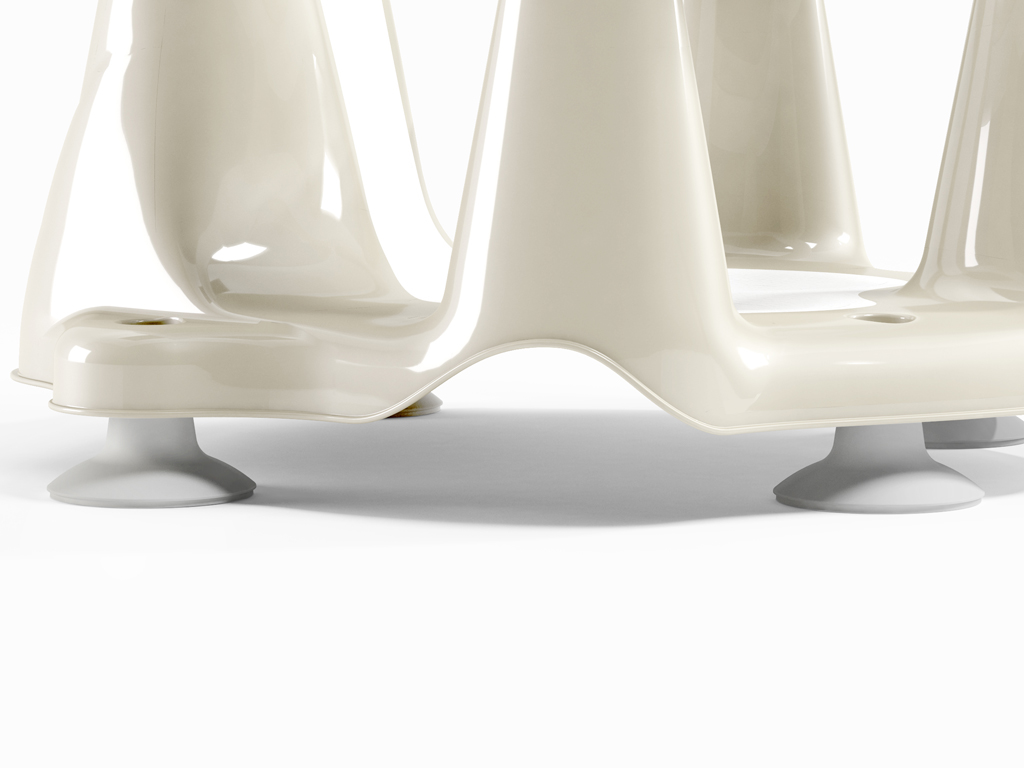 OK BABY Sedadlo do vane protišmykové Flipper Evolution s prísavkami 6–15m White
