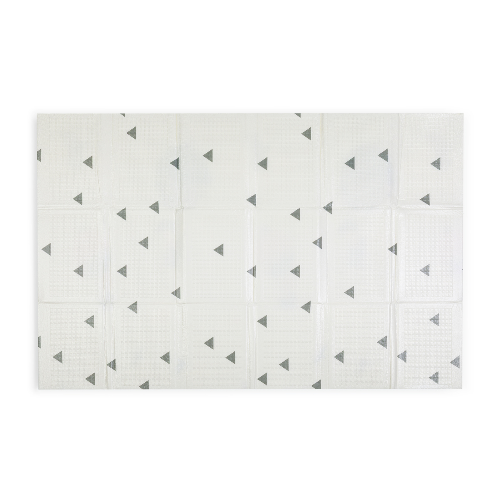 PETITE&MARS Podložka na hranie skladacie Campy L 130x200cm Mountains&Triangles