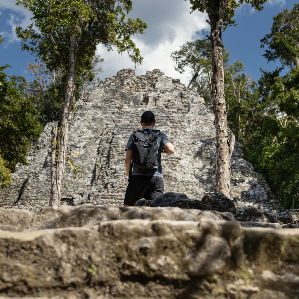 PETITE&MARS Batoh prebaľovací na kočík Jackob Ultimate Grey