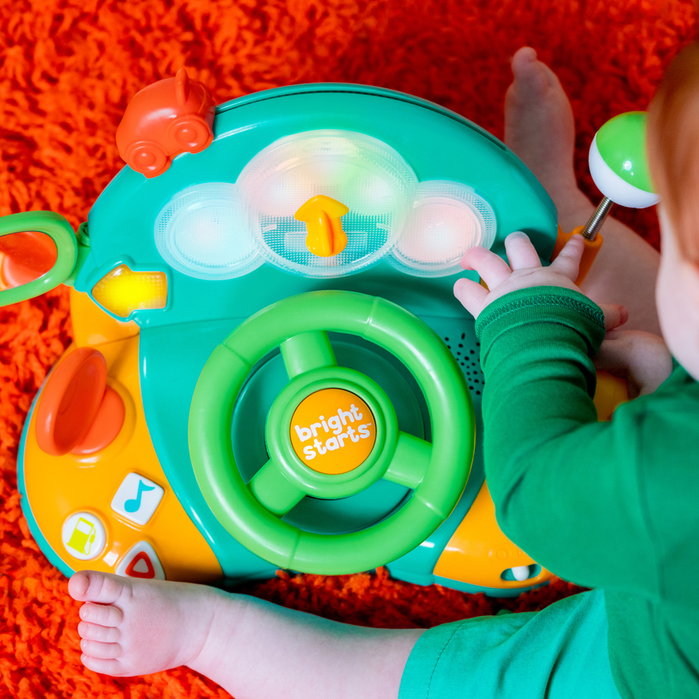 BRIGHT STARTS Hračka hudobná svetelná volant Lights&Colors Driver™ 6m+