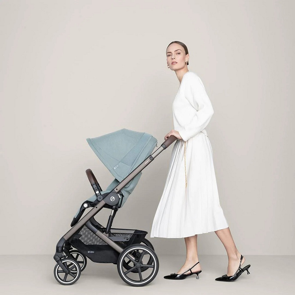 CYBEX Kočík športový Balios S Lux Silver Lava Grey Gold