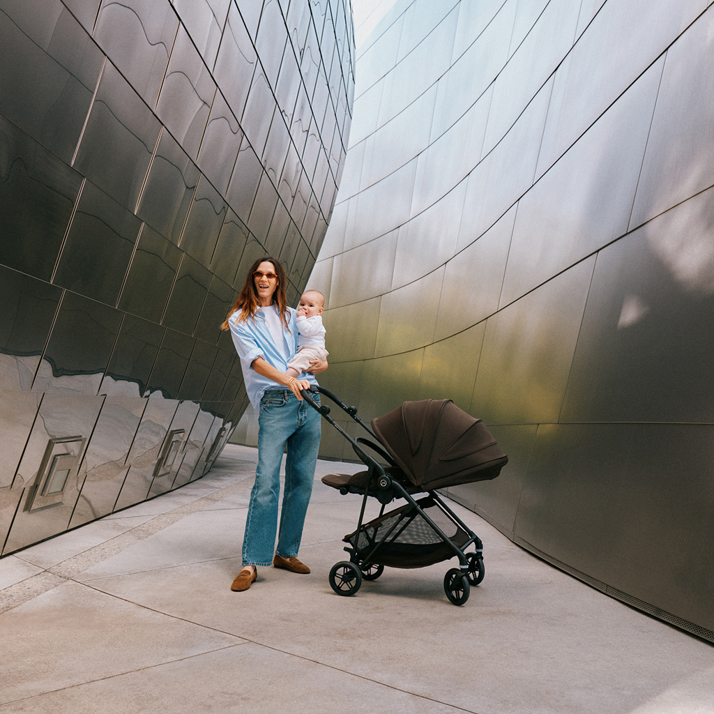 CYBEX Športový kočík Melio Carbon Magic Black Gold