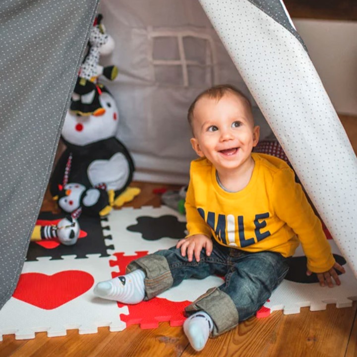 BABYONO Hračka pískacia s hryzačkou C-MORE zebra Zack