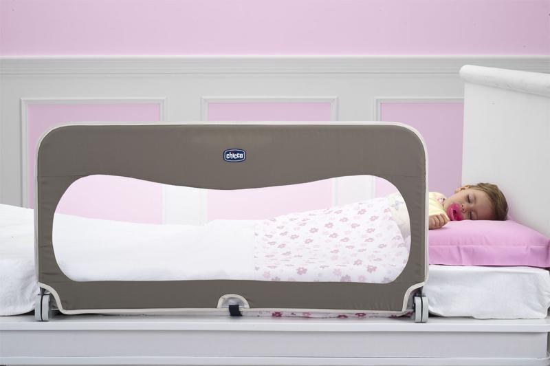 CHICCO Zábrana na posteľ 135 cm - Natural