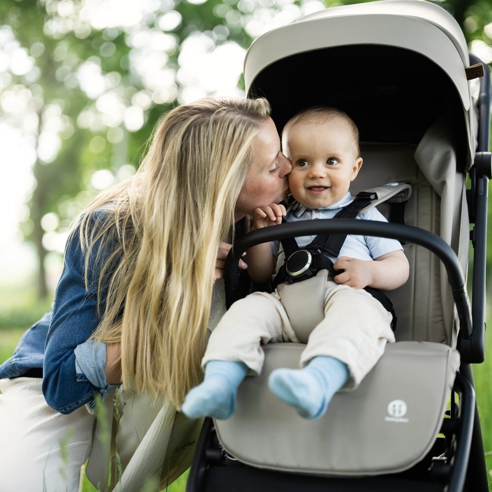 PETITE&MARS Kočík športový Flip Platinum Grey