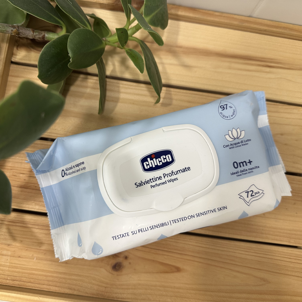 CHICCO Aviváž koncentrovaná Sladký Pudr 750ml + vlhčené ubrousky 72 ks zdarma