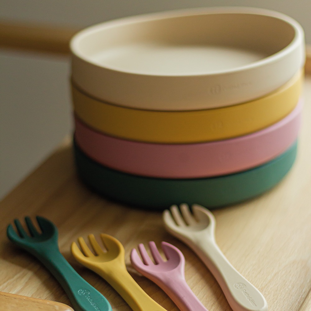 PETITE&MARS Talíř silikonový s přísavkou TAKE&MATCH Intense Ochre 6m+