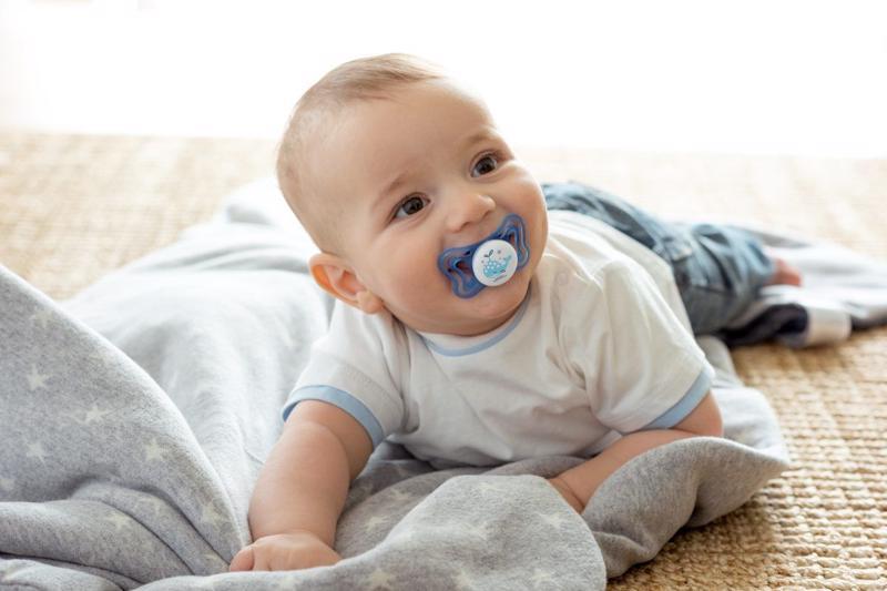 CHICCO Dudlík Physio Light silikon noční chlapec 2 ks (2-6 m+)