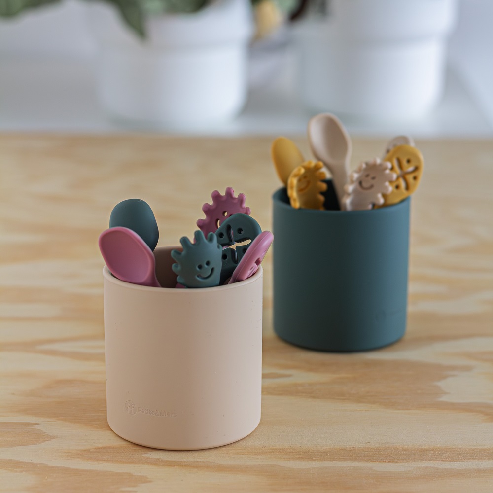 PETITE&MARS Set 3 ks silikonových tréninkových lžiček Take&Match Intense Ochre 6m+