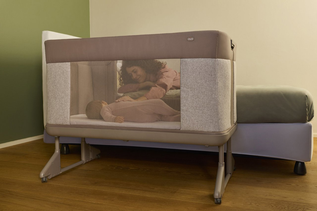 CHICCO Postieľka Next2Me Forever - Ash Grey