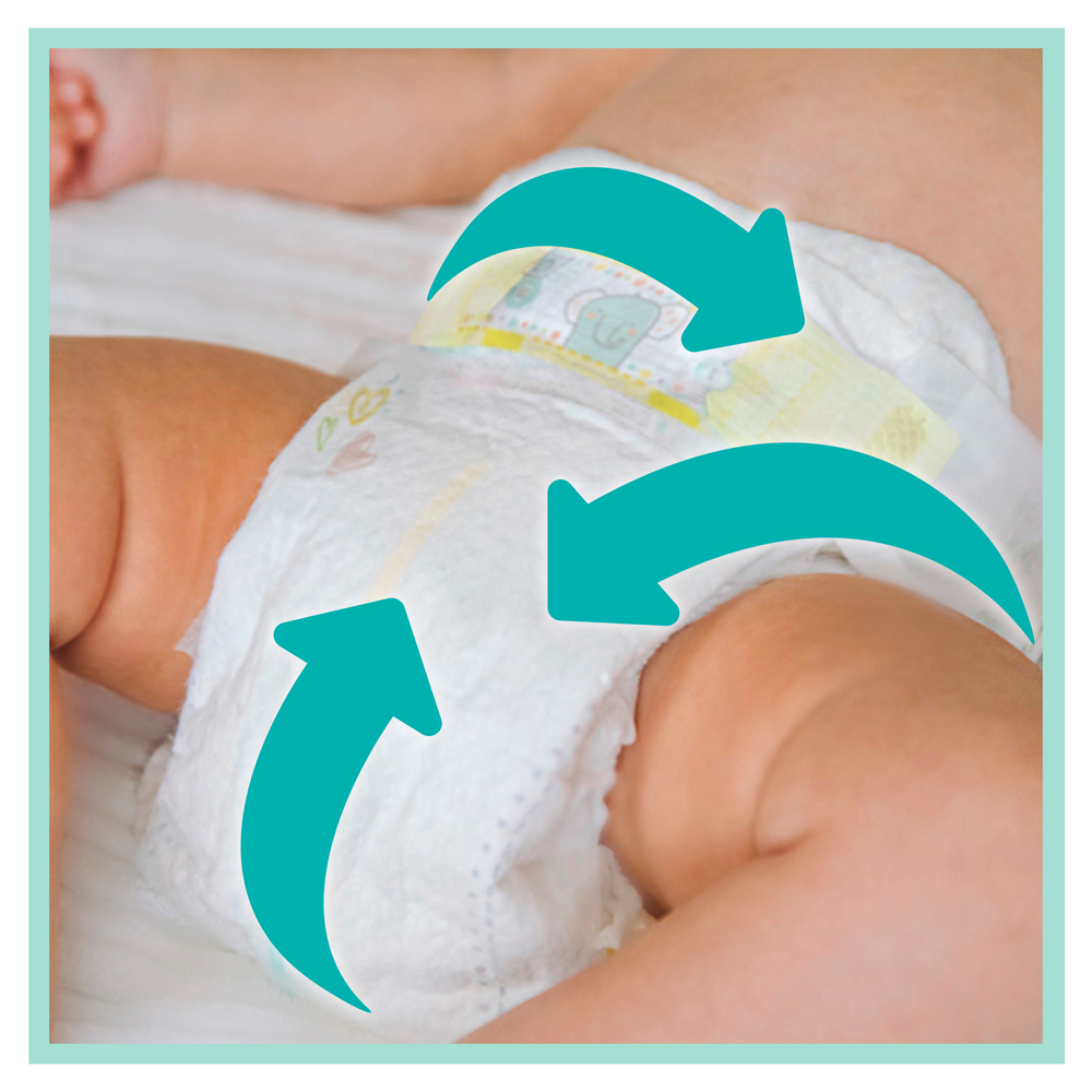 PAMPERS Balenie darčekové - Jednorázové plienky Premium Care 2 (4-8 kg), 136 ks + obrúsky ZDARMA