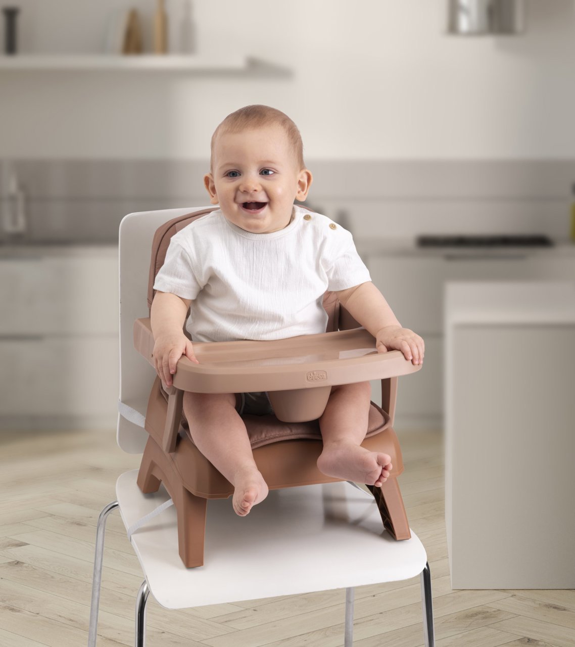 CHICCO Podsedák prenosný Bento – Terracotta 6m+