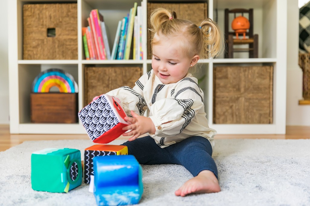 BABY EINSTEIN Kocky látkove set 4ks  Explore&Discover 3m+