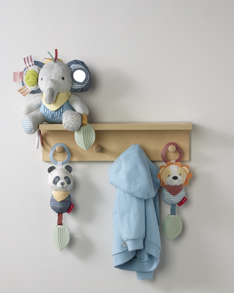 SKIP HOP Hračka závesná s hryzátkom Bandana Buddies Panda 0m+
