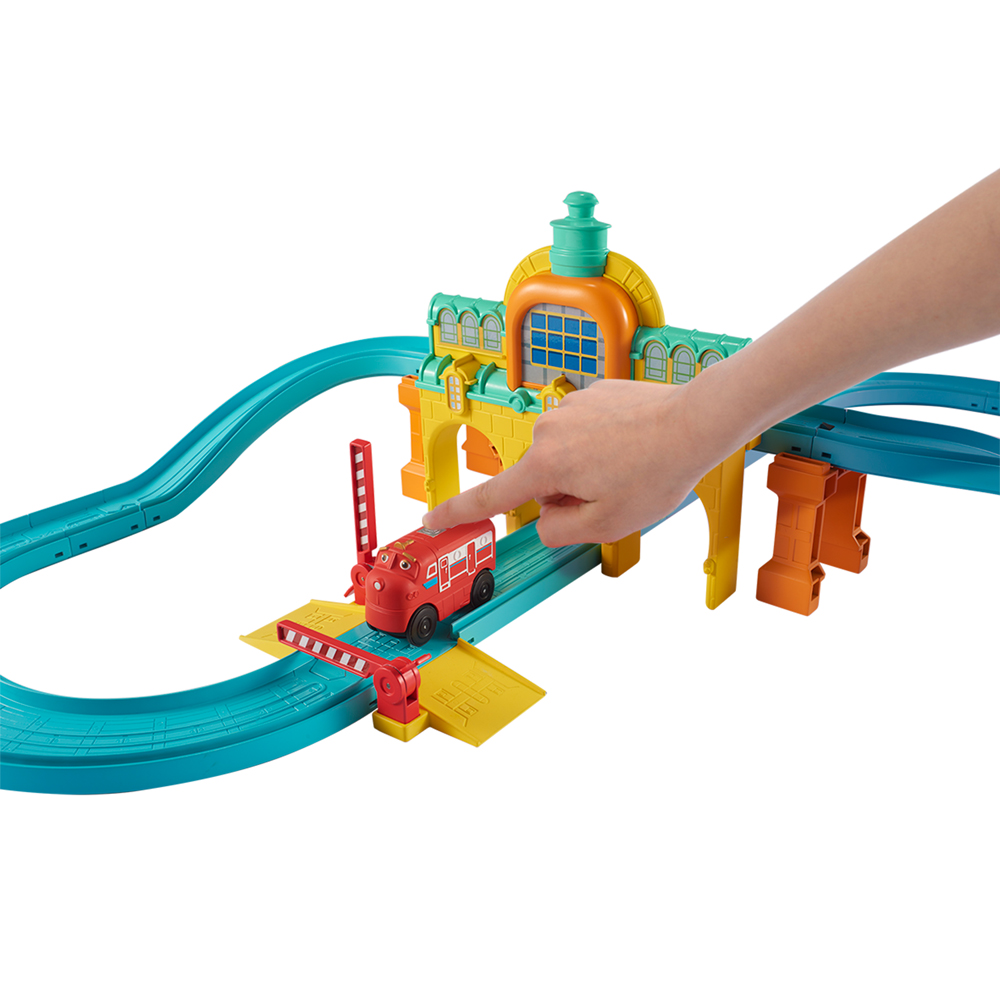 CHUGGINGTON Veselé vláčiky štartovná vláčkodráha Všetci na palubu