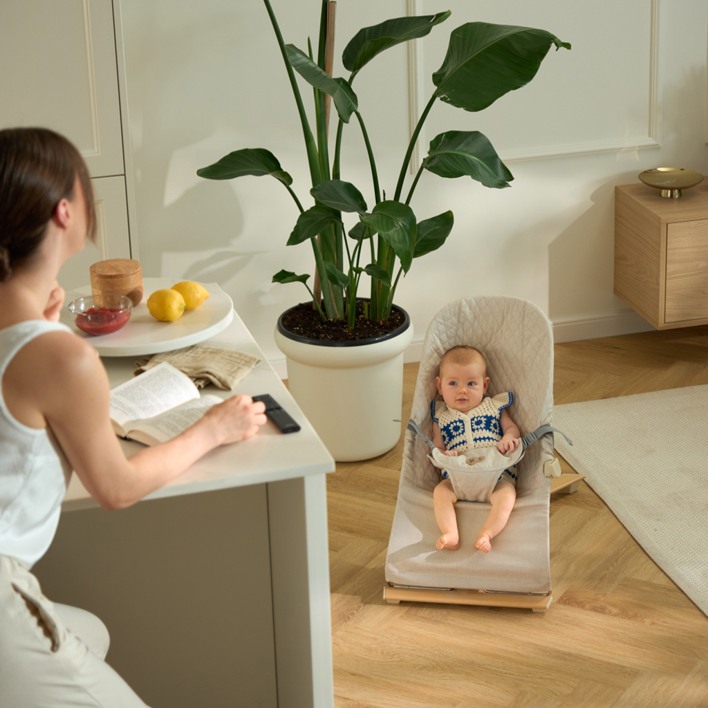 KINDERKRAFT Lehátko pohupujúce Mimi Light grey, do 9 kg