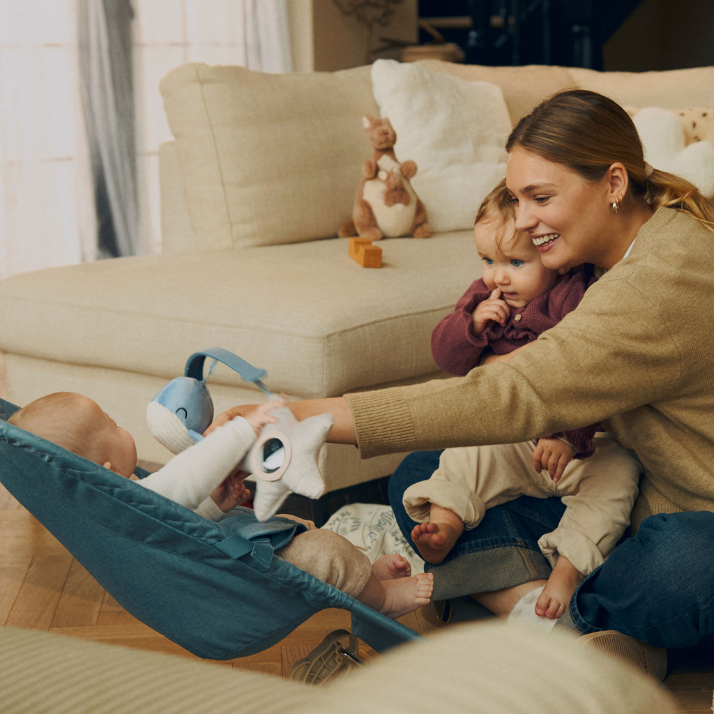 KINDERKRAFT Lehátko pohupujúce Mimi Nordic Breeze, do 9kg