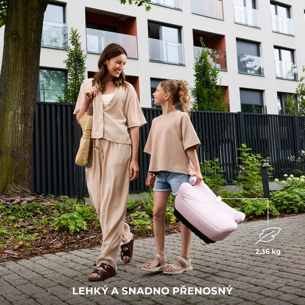 KINDERKRAFT Podsedák s isofixem autosedačka2 Pro (125–150 cm) Black spec.potahovina