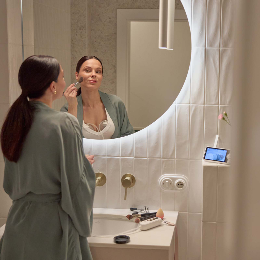 KINDERKRAFT Odsávačka materského mlieka Double Hands-free Gentle Flow Pink