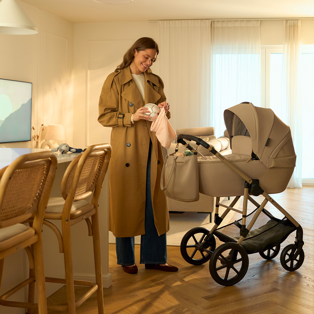 KINDERKRAFT Odsávačka materského mlieka Single Hands-free Mamaflow Gold