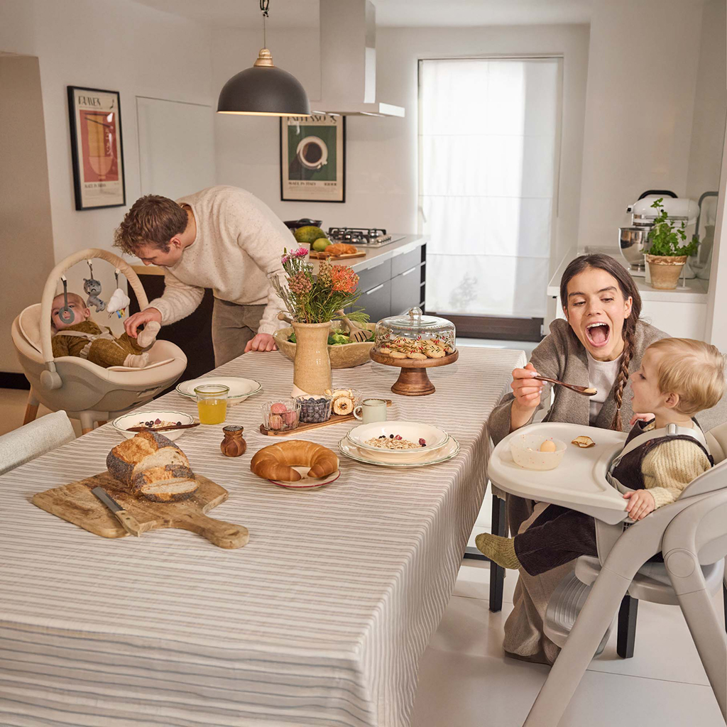 KINDERKRAFT Jedálenská stolička Tino Grey