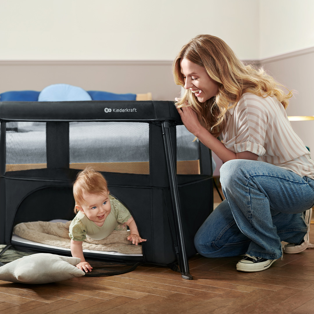 KINDERKRAFT Postieľka cestovná Cami Black