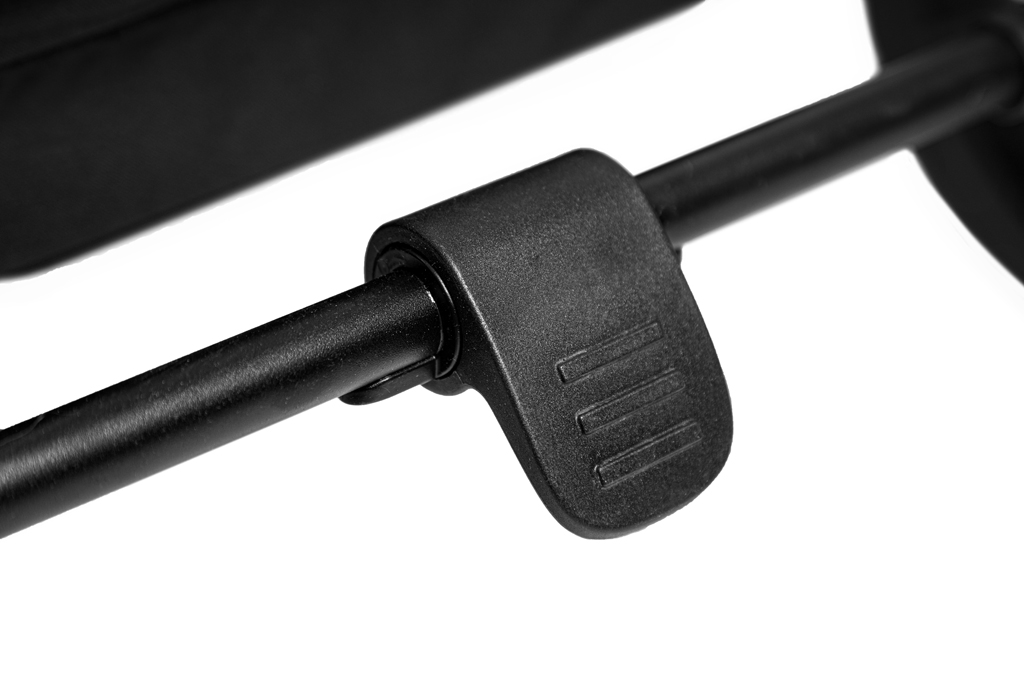 MUUVO Kočík športový Slick 2.0 Classic black