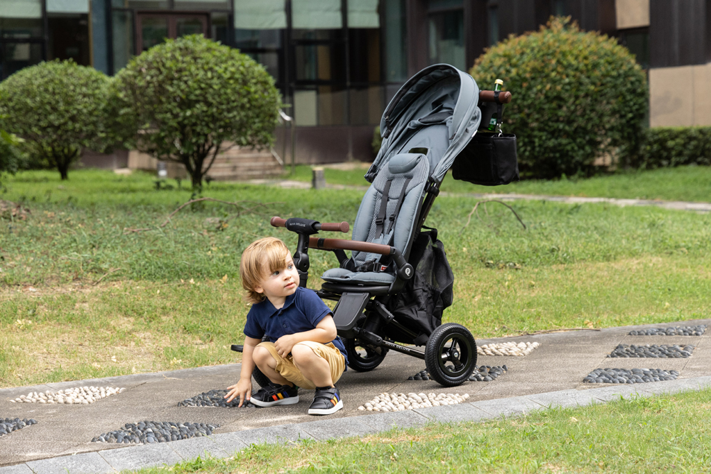 QPLAY Trojkolka Nova Deluxe 5v1 Beige, 10-72 mesiacov