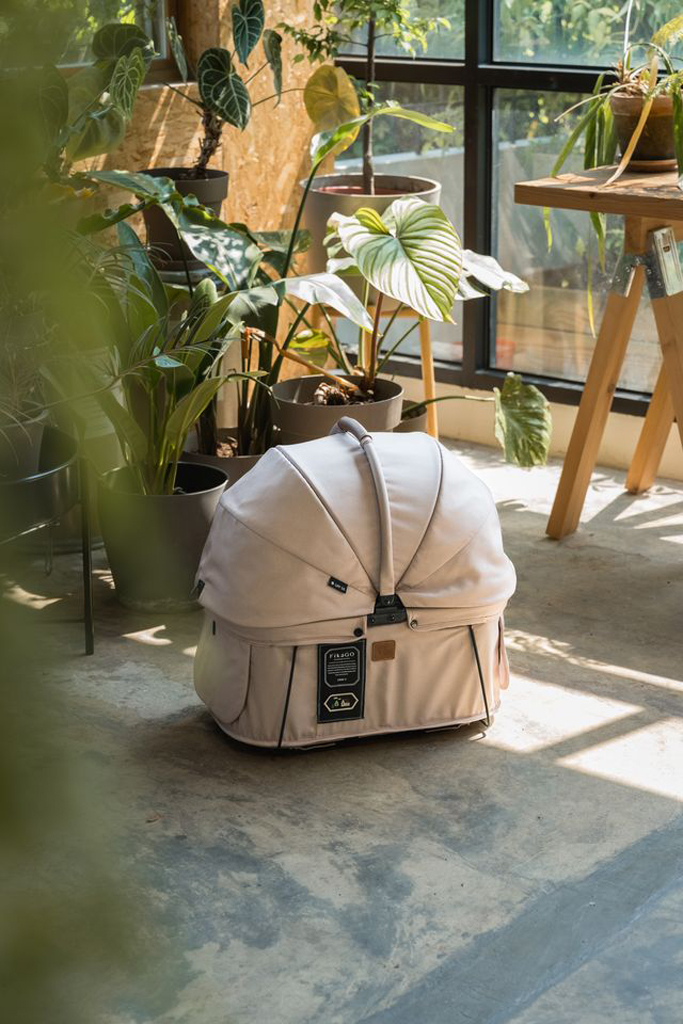 FIKAGO Nosič pre psov a mačky Sway2 Hygge Beige