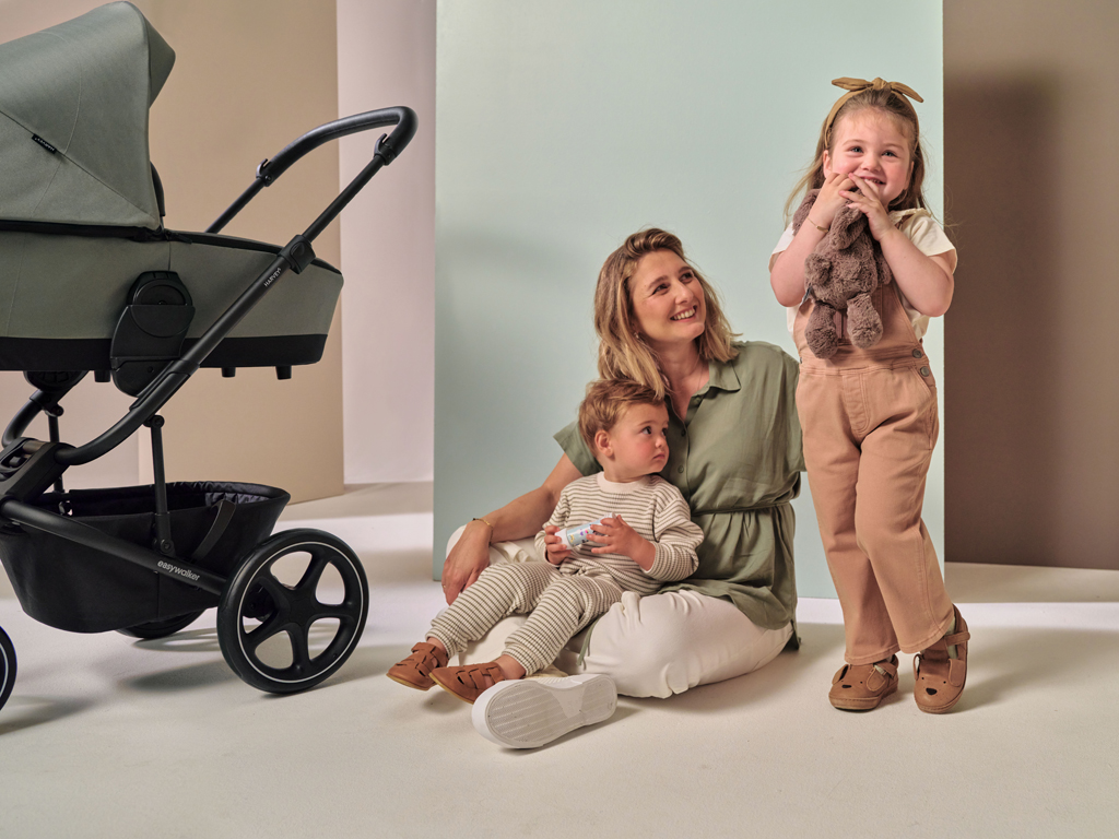 EASYWALKER SET Kočík 4v1 Harvey⁵ 2v1 Agave Green LITE RWS + CYBEX Aton B2 i-Size + základňa