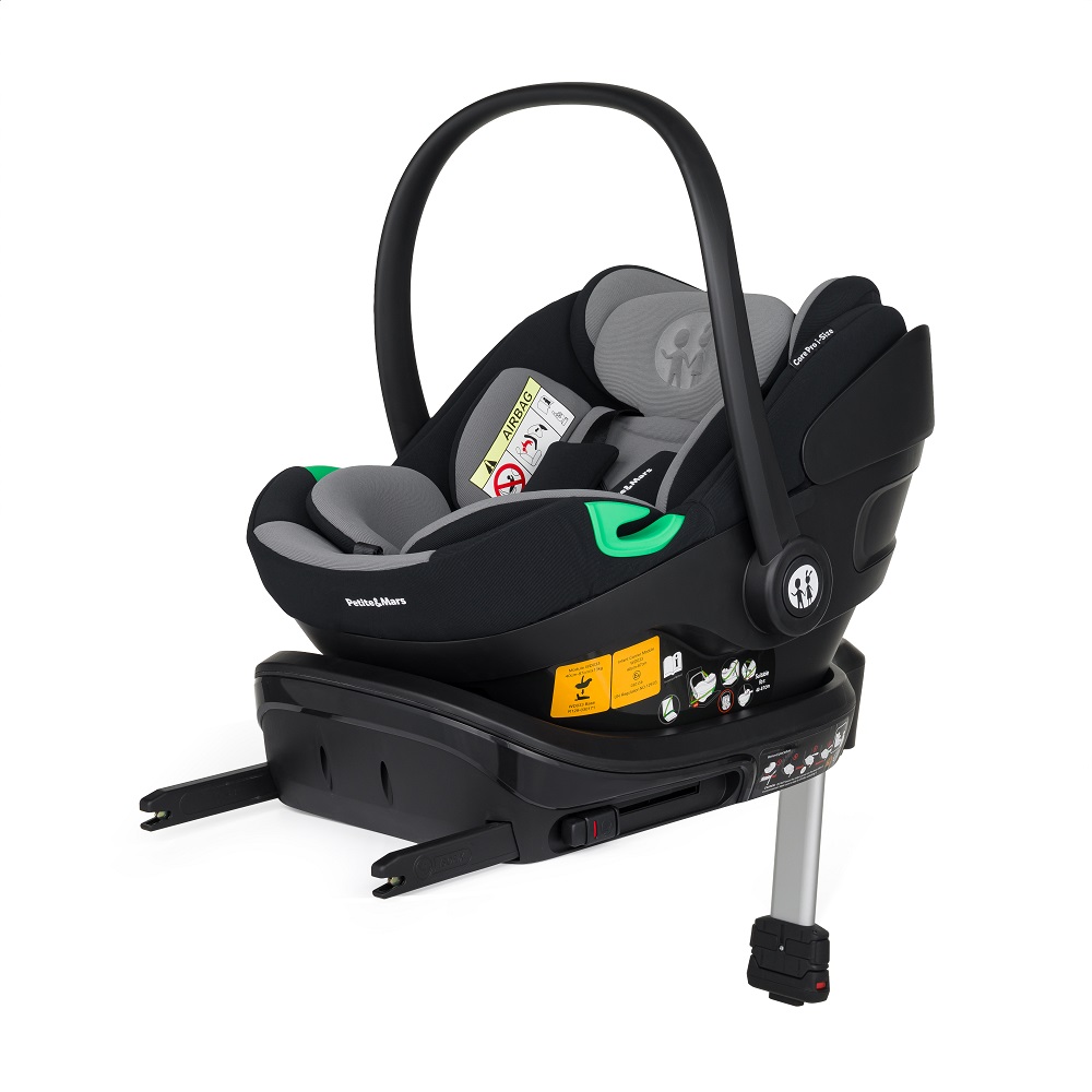 PETITE&MARS Core Pro i-Size 2026 Black Grey