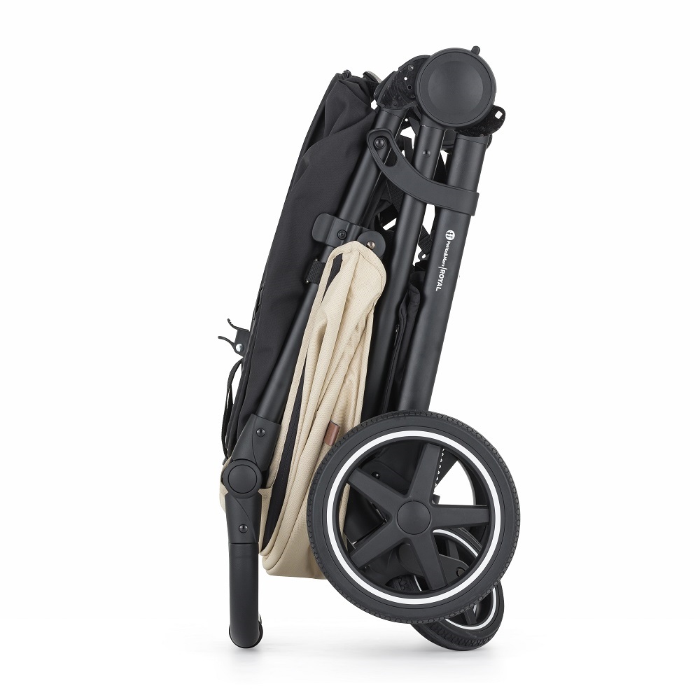 PETITE&MARS Kočárek sportovní Royal3 Black Sahara Beige