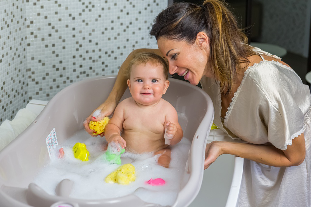 OK BABY SET Vanička rastúca protišmyková Onda Evolution 0–12m White + Lišty podporné na vaňu