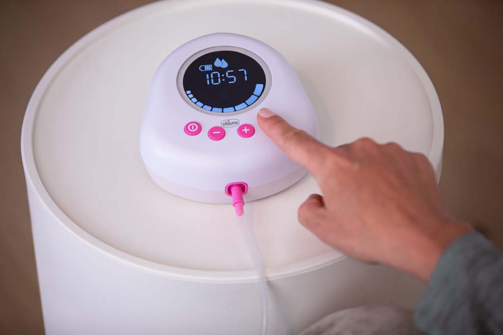 CHICCO Odsávačka materského mlieka elektrická Single pink + CHICCO Vložky do podprsenky 30ks