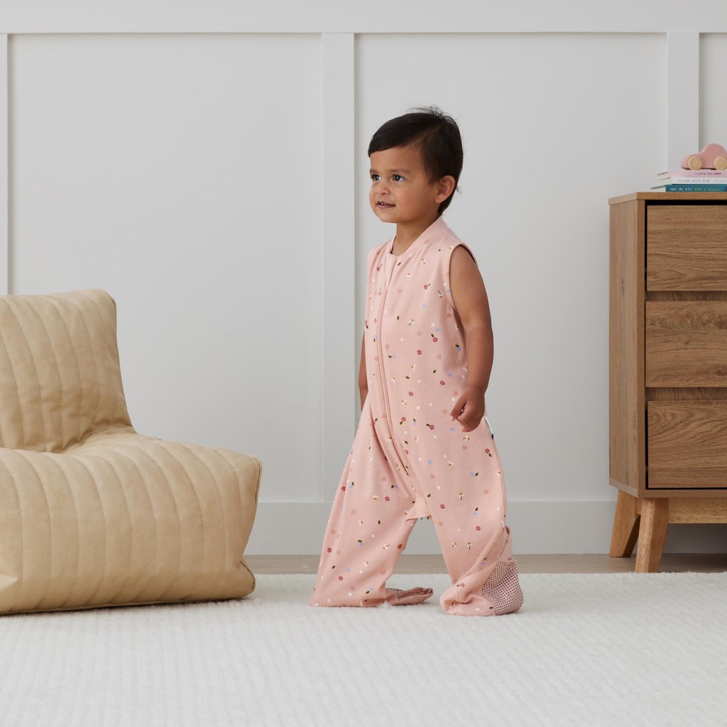 ERGOPOUCH Vak a overal na spanie 2v1 organická bavlna Suit Daisies 8-24 m, 8-14 kg, 0,2 tog