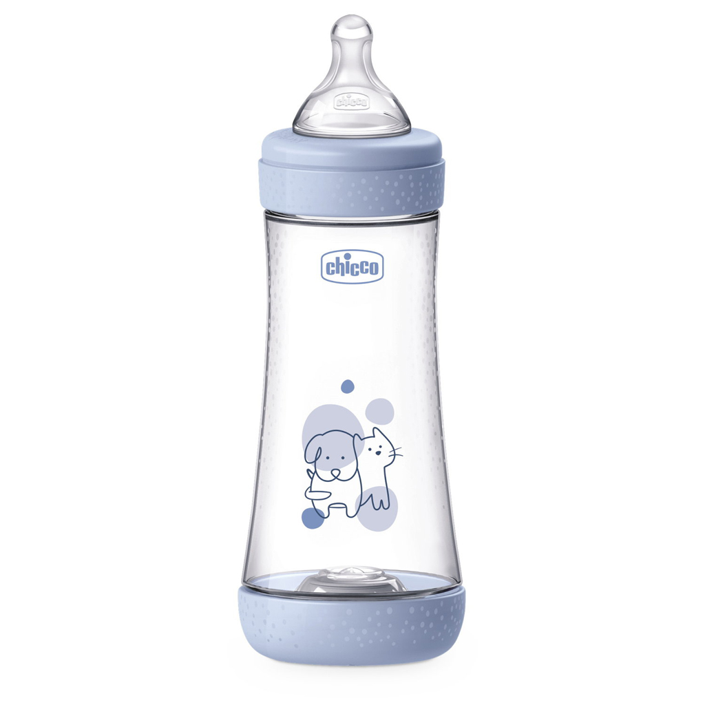 CHICCO Perfect5 antikólikus cumisüveg 300 ml fiú gyors folyású 4m+ – fő kép